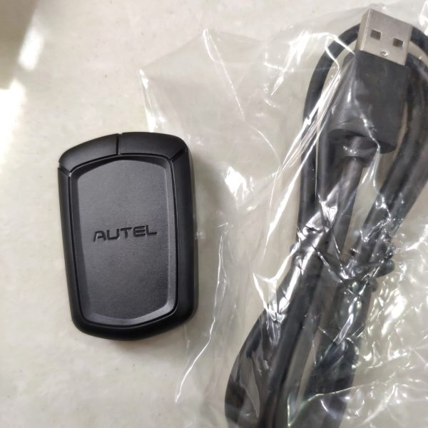 Autel APB112 Smart Key Simulator Main Unit and USB Cable Set for IM608 IM508 - Image 9