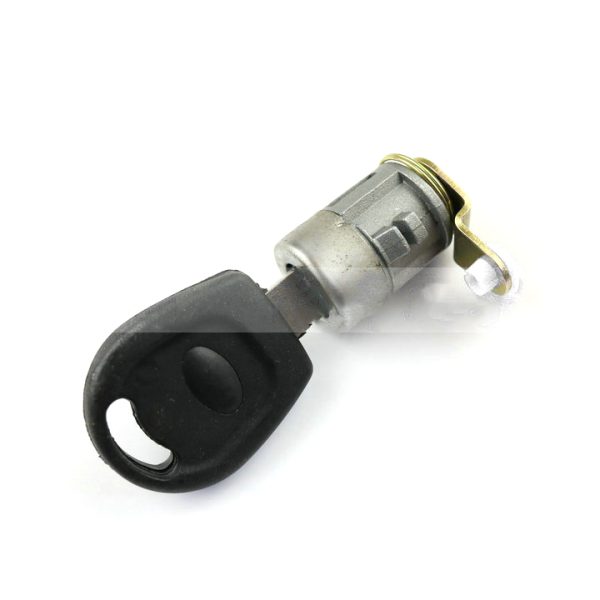 Chery auto parts Chery QQ qq3 left front door lock cylinder QQ central control driver door lock cylinder with key lock - Image 4