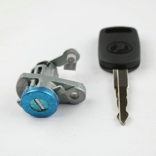 FAW Bestune B70 Left Front Door Lock-Car Central Control Driving Door Lock Car Lock Cylinder Car Full Car Lock - Image 2