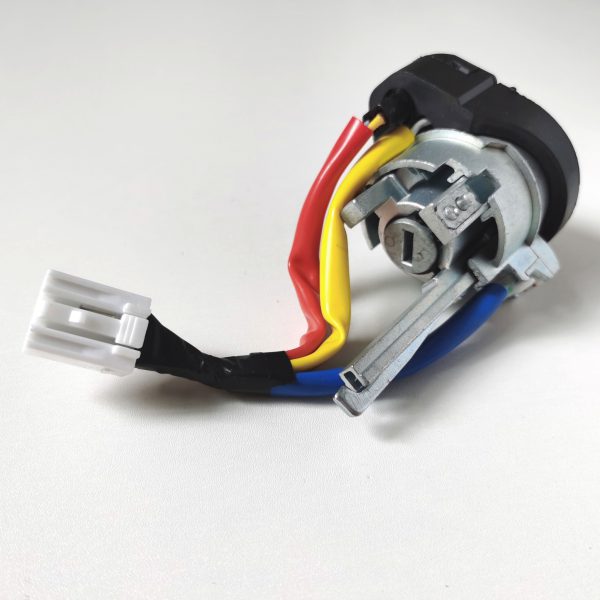 Hyundai 8th Generation Sonata Ignition And Car Lock Cylinder Coded - Image 3